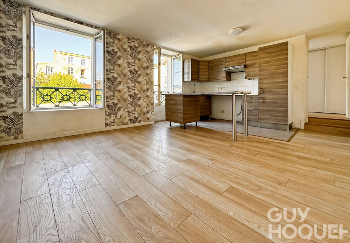 Appartement à VERSAILLES