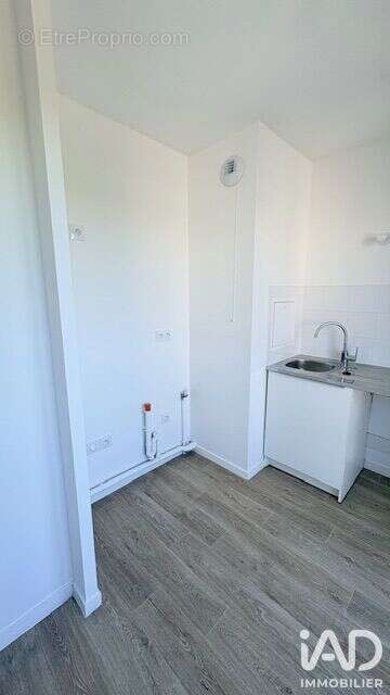 Appartement 45 m² à Villeneuve-Saint-Georges  - photo 9