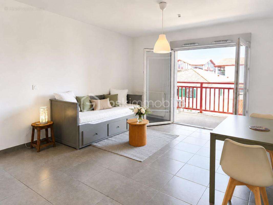 Appartement studio récent avec balcon – Hendaye – Résidence de 2018 - photo 2