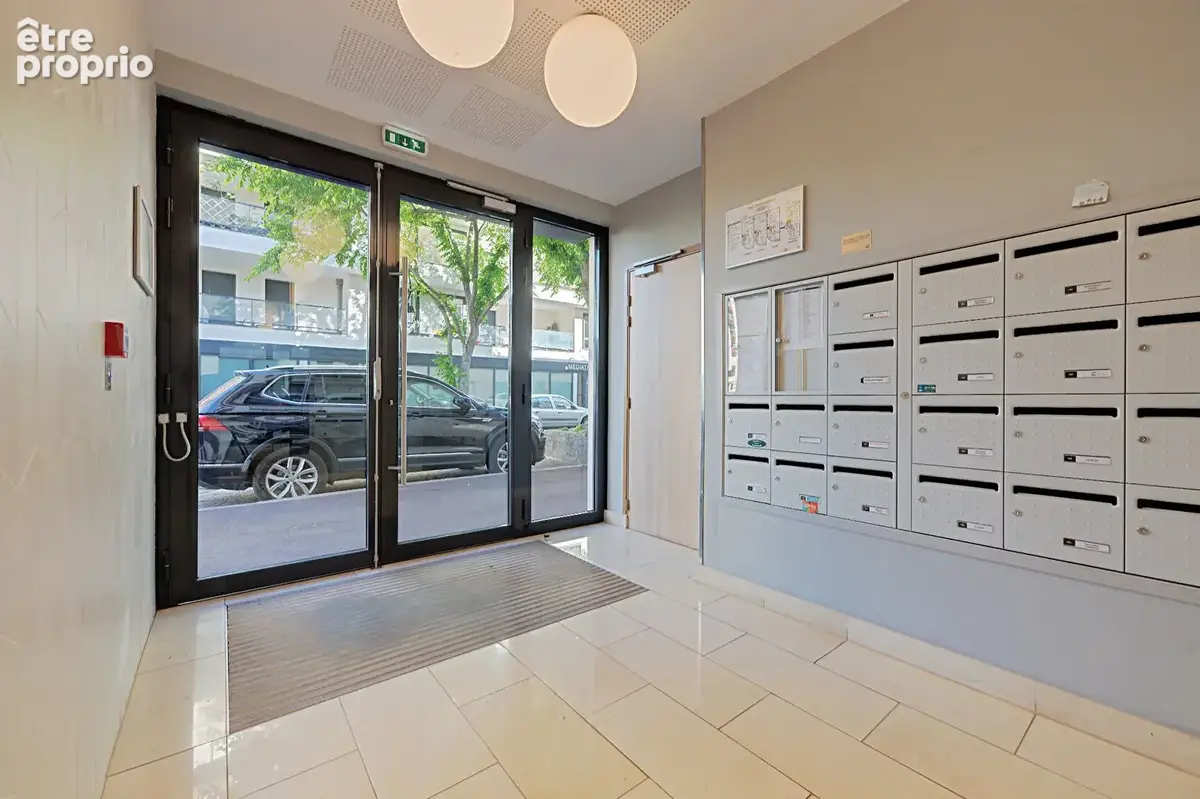 Résidence Standing 2019- DPE C  Centre Mairie  Appartement  3 pièces avec balcon Parking  et cave inclus - photo 12