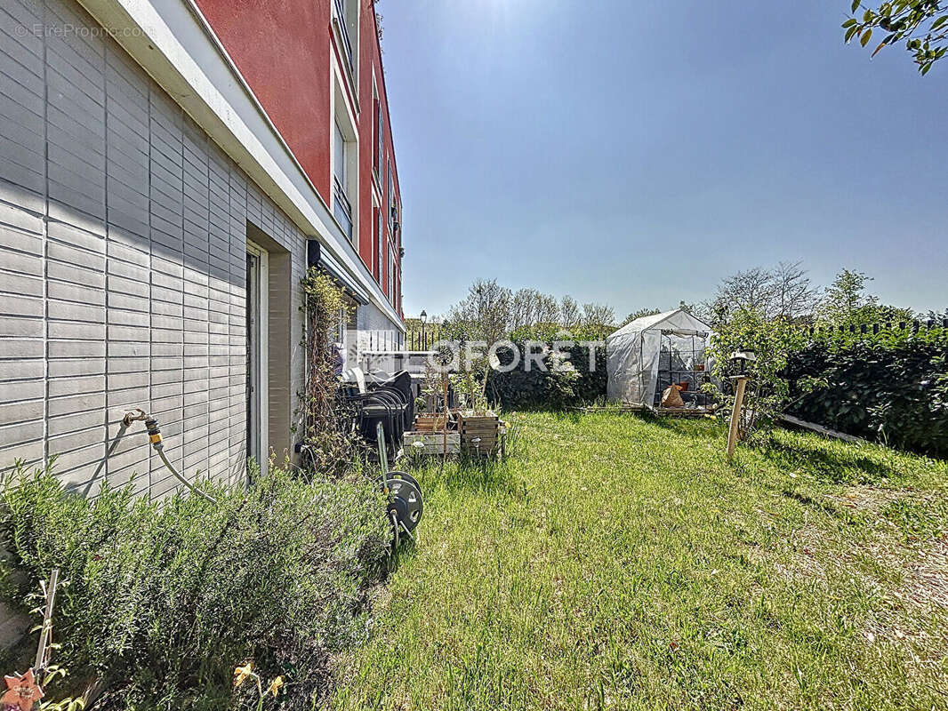 Appartement à CROISSY-SUR-SEINE