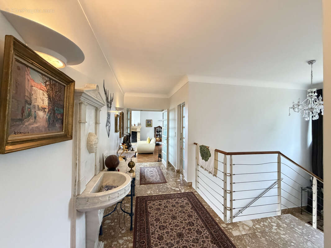 Agen - belle villa avec piscine et terrain - photo 8