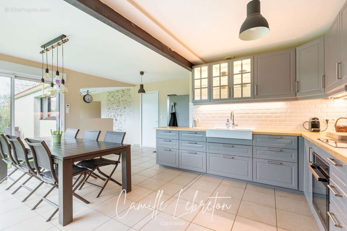 Maison à vendre 6 pièces VALLET (44) - photo 2