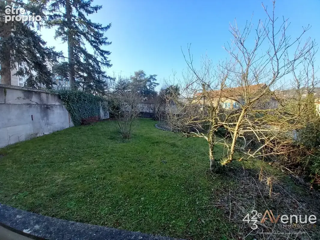Maison 81 m² à Rive-De-Gier  - photo 4