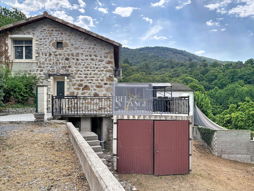 Entre château et nature : une maison de caractère au cœur de l'Ardèche - photo 19