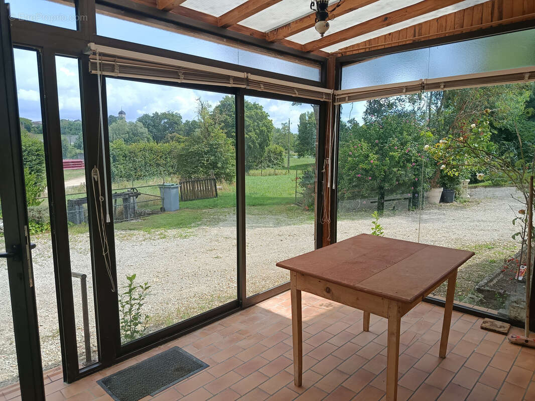 Maison à SAINT-ETIENNE-DU-BOIS