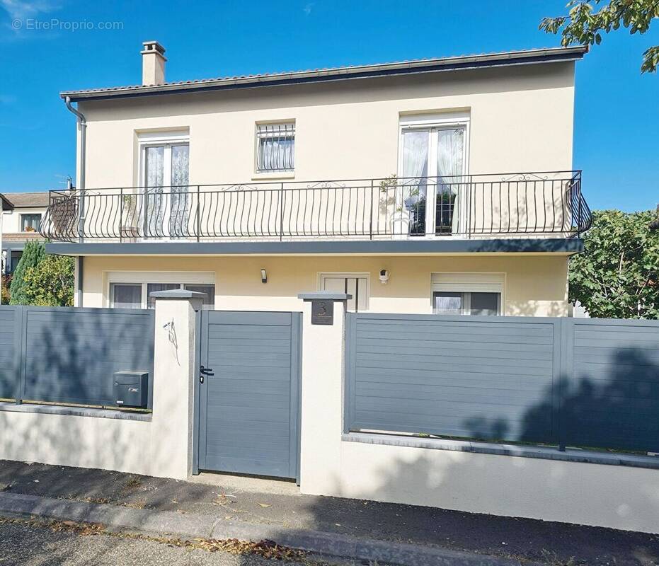 Maison à CEBAZAT