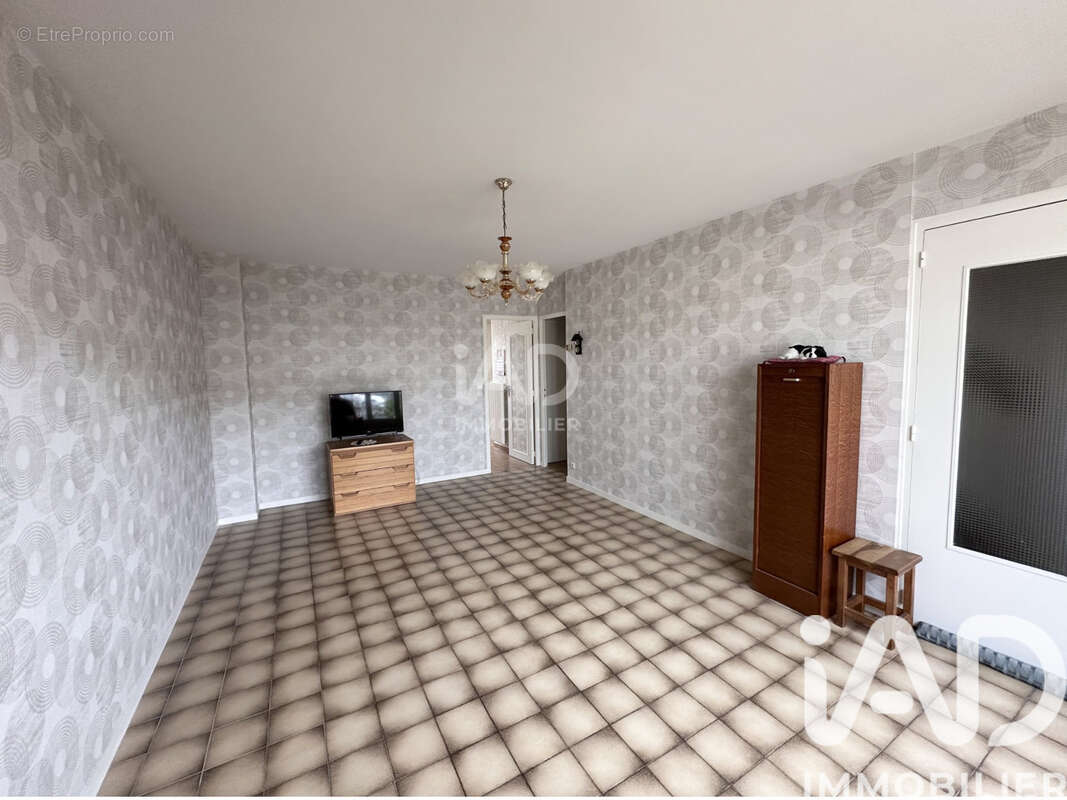 Maison 98 m² à Briare  - photo 3