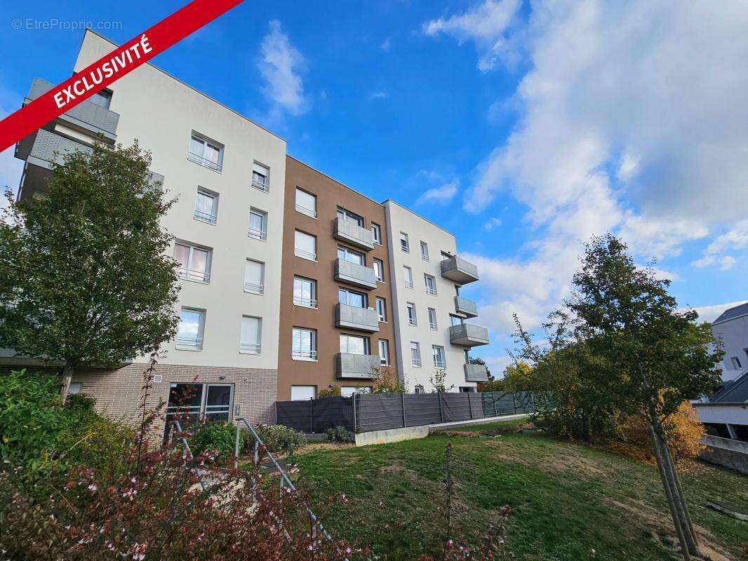 Appartement à LES MUREAUX