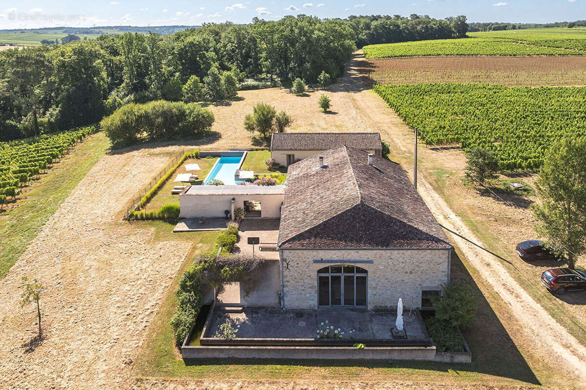 Maison à PELLEGRUE