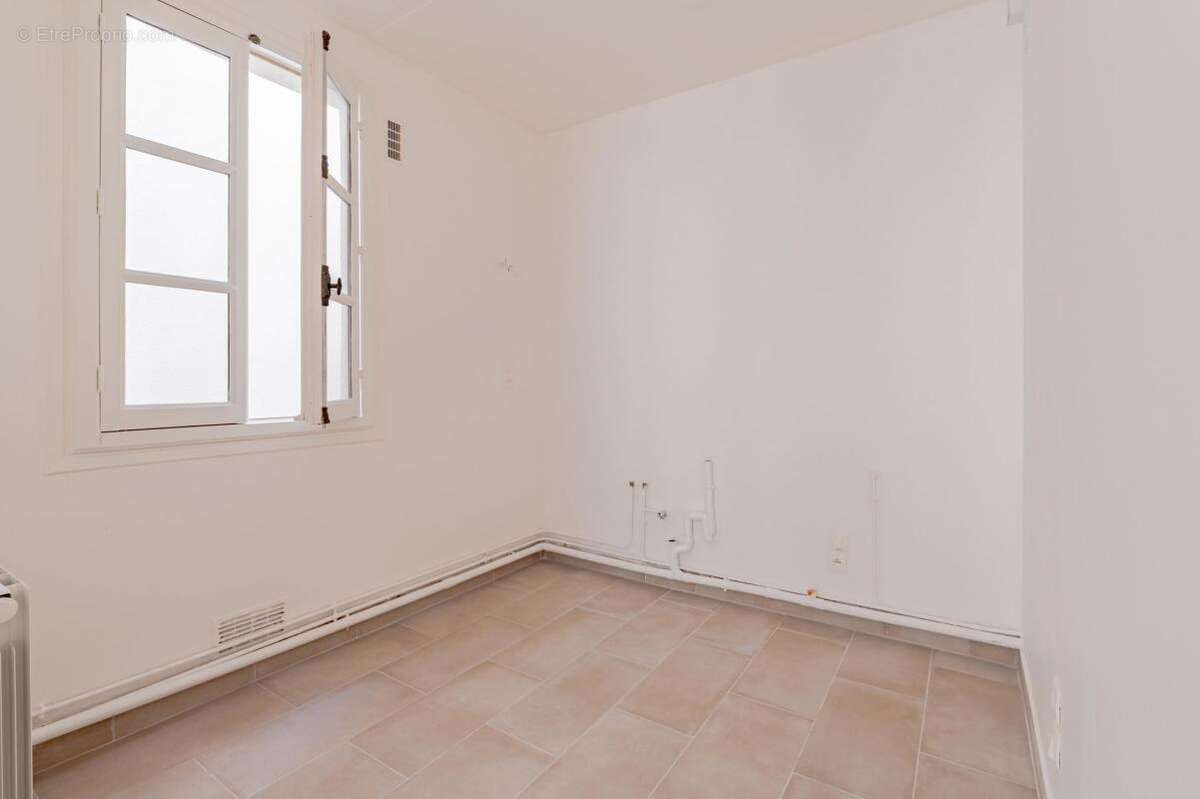 Appartement à PARIS-3E