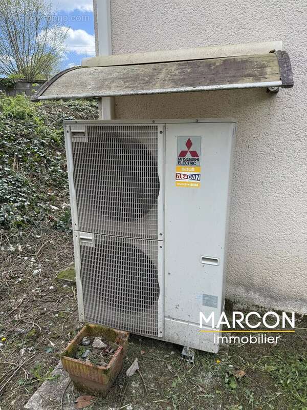 Maison à SAINTE-FEYRE