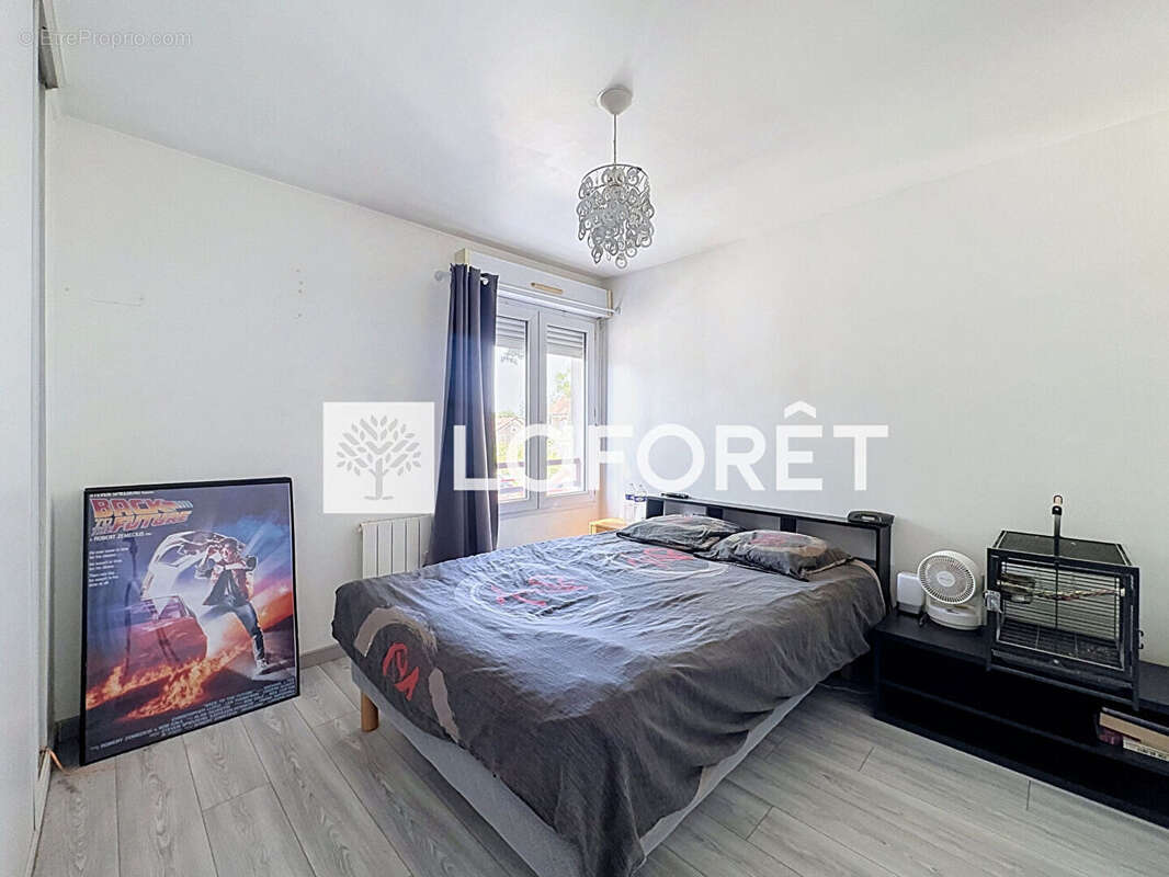Appartement à MOISSY-CRAMAYEL