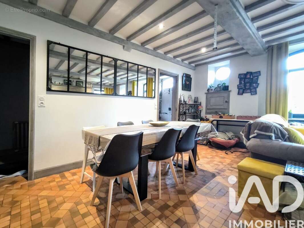 Photo 6 - Maison à COURCY