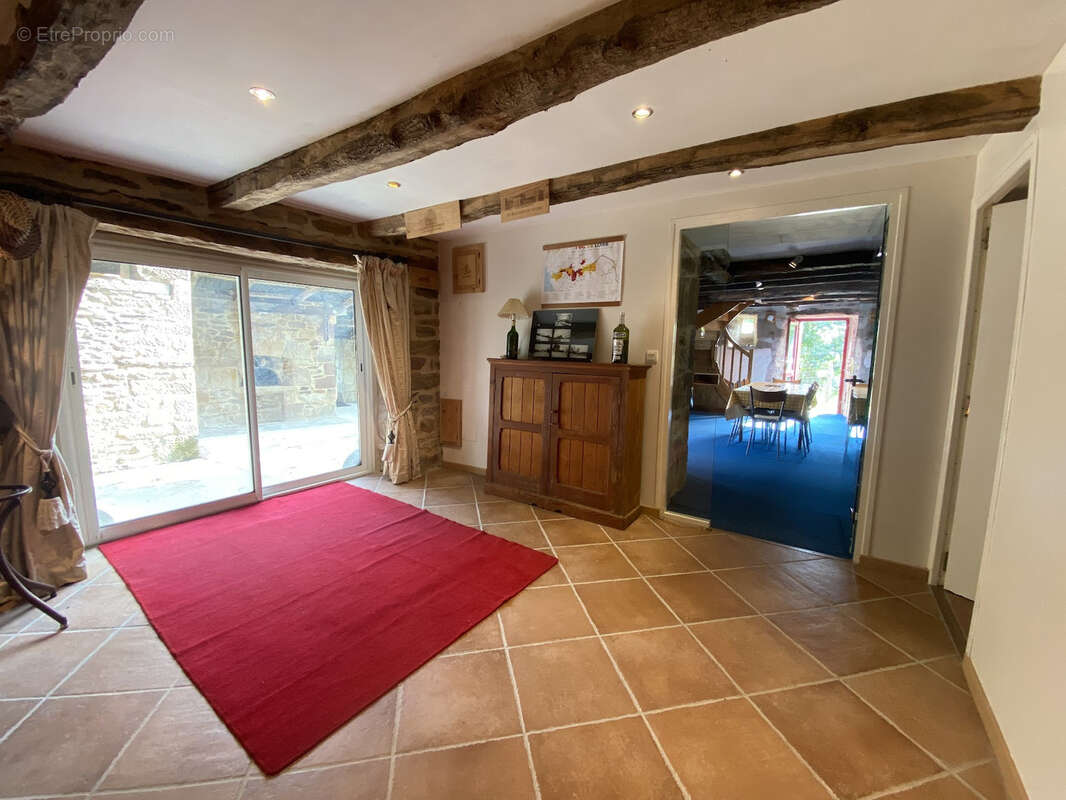 Maison à LA CAPELLE-BONANCE