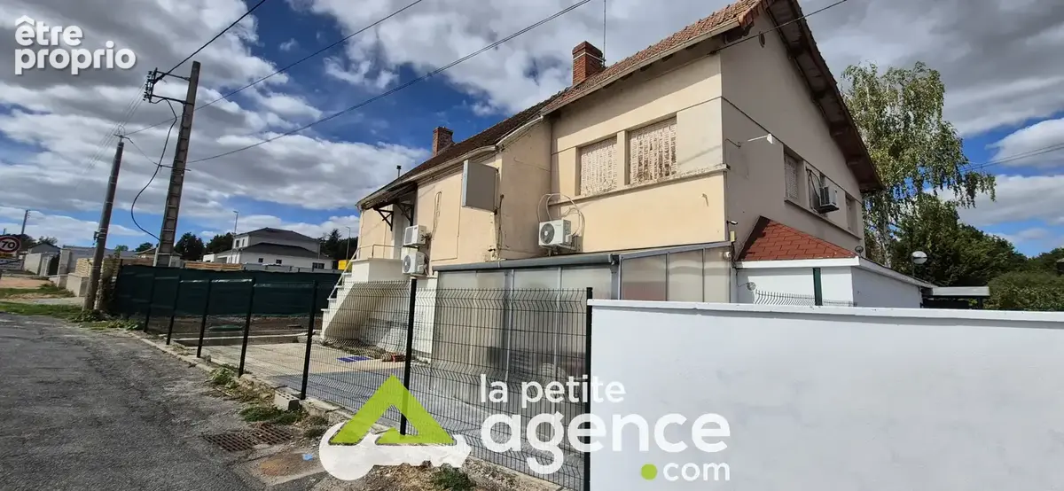 Photo Commerce à Domerat au prix de 103 550€