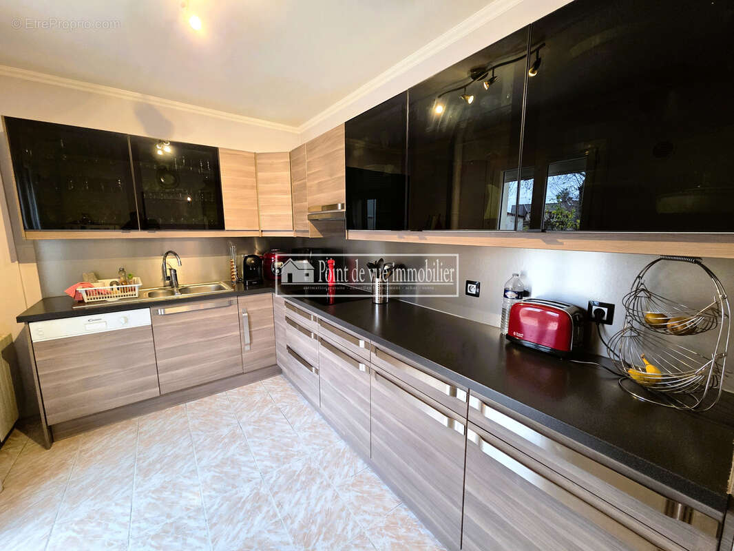 Maison à SAVIGNY-SUR-ORGE