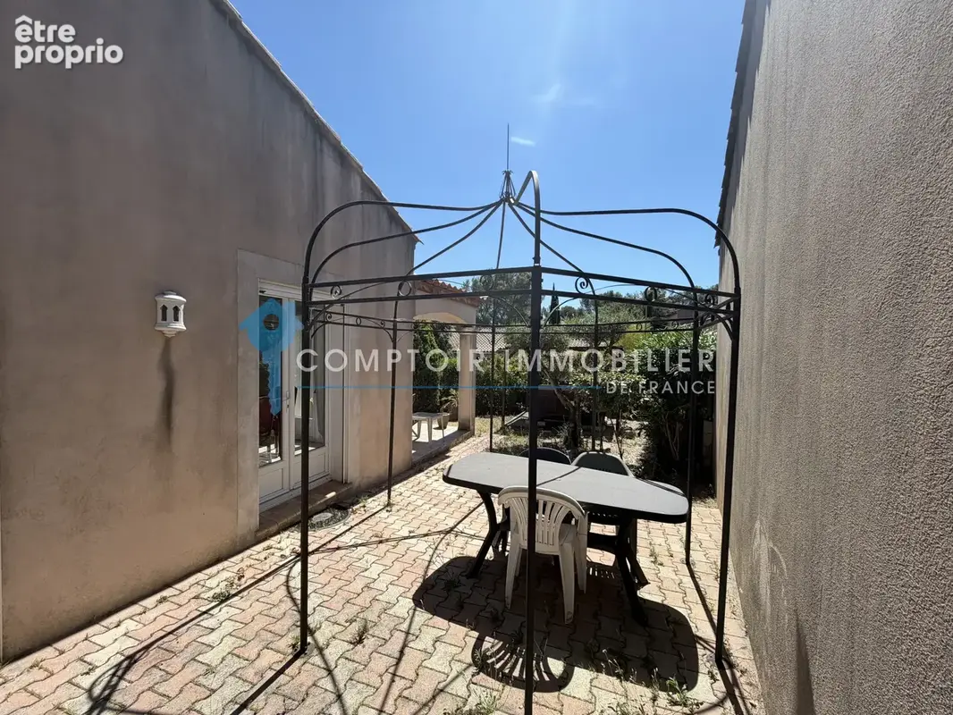A VENDRE - NIMES - Vacquerolles - Villa 4 Pièces 86 m2 sur terrain de 450 m2 - photo 12