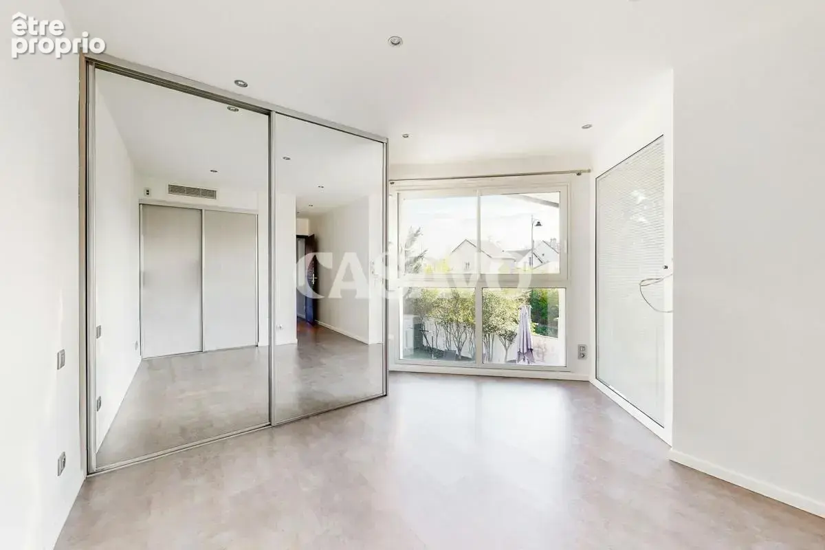 Vente Villa 8 pièces de 300m² - 94700 Maisons-Alfort - photo 10