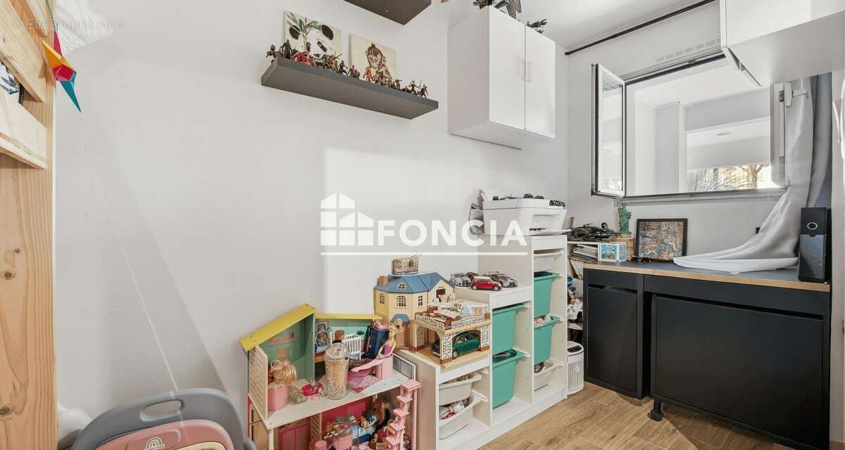 Appartement à VILLENEUVE-LOUBET