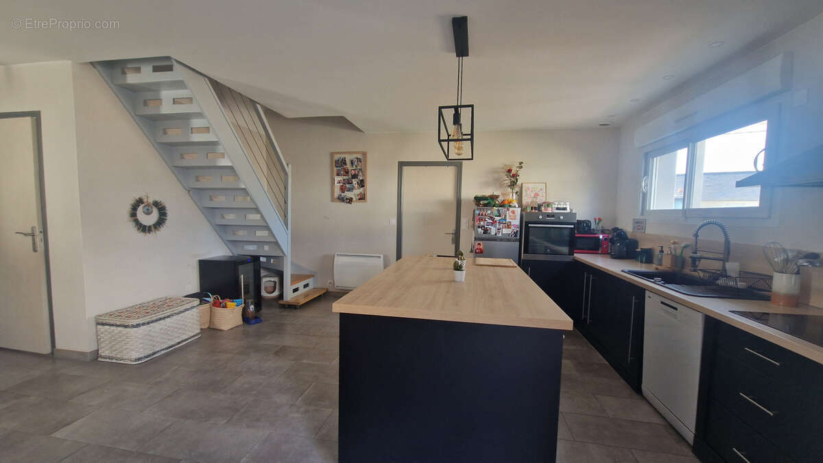 Maison à LIGNE
