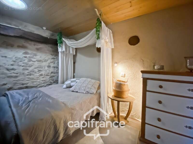 Maison à CUISEAUX