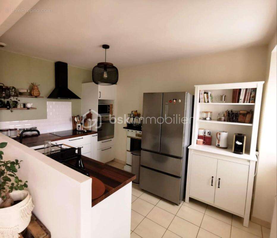 BOURGES – Appartement T3 de 87,72 m² avec cave - photo 4
