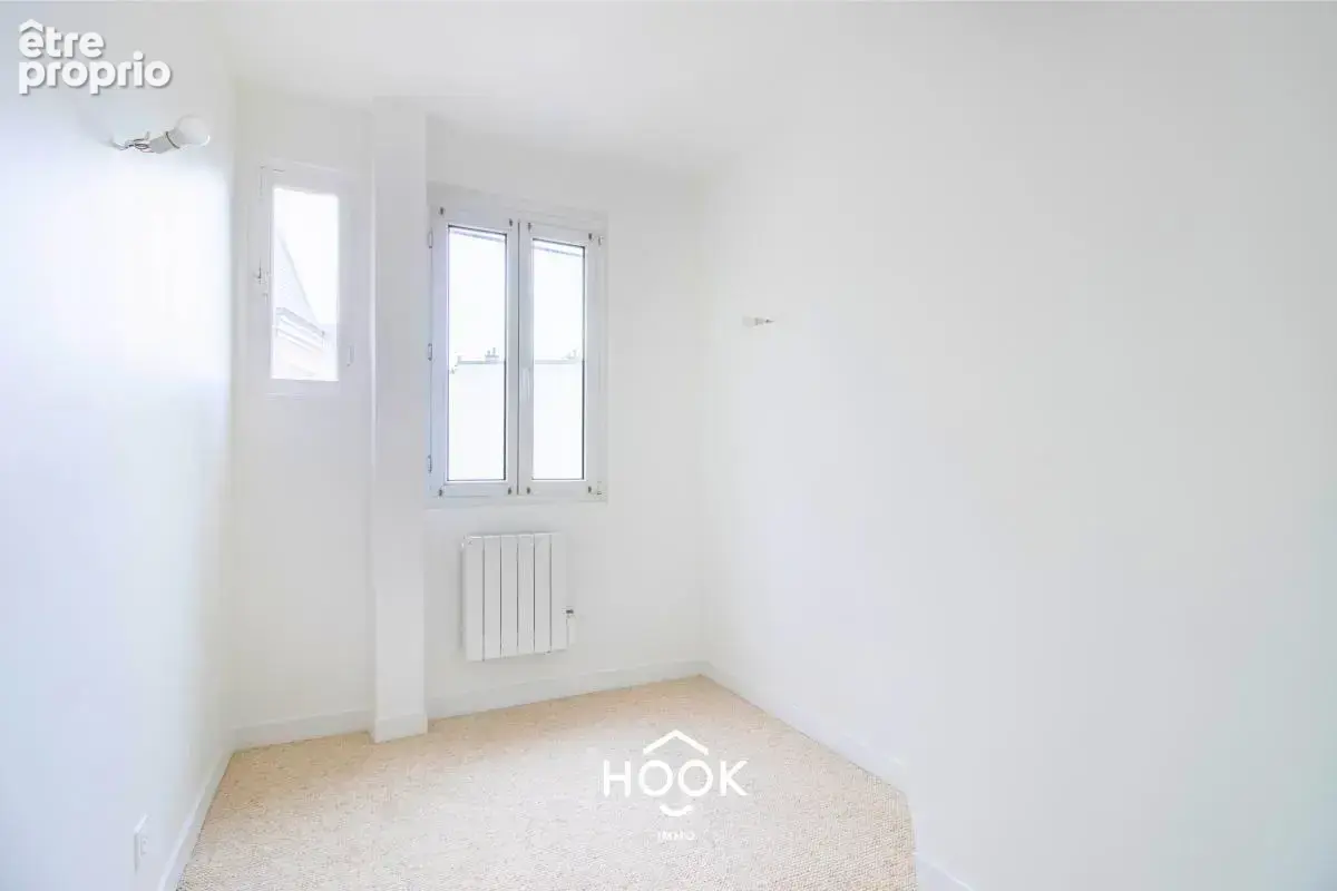 Rue de Tocqueville : 80 m² rénové, 6e étage avec ascenseur, immeuble Art nouveau - photo 13