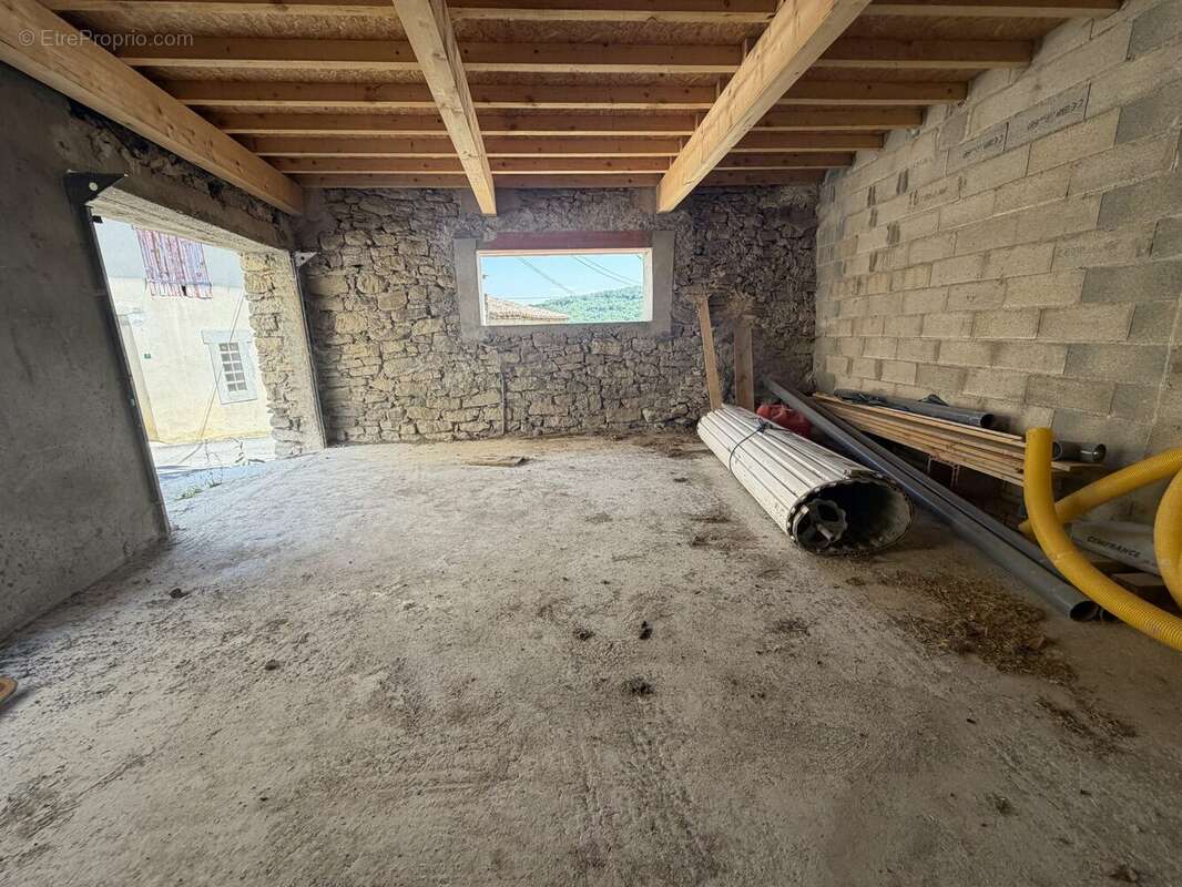 Maison 70 m² à La Serpent  - photo 4