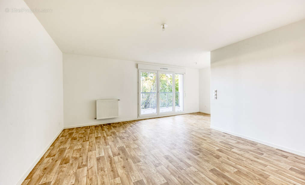 Appartement à OZOIR-LA-FERRIERE