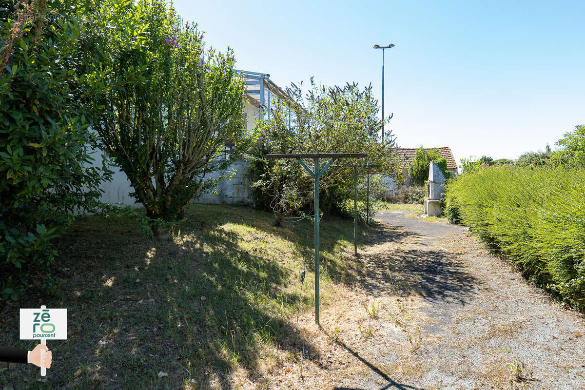 Maison avec belle opportunité à Angles de 78m2 - photo 32