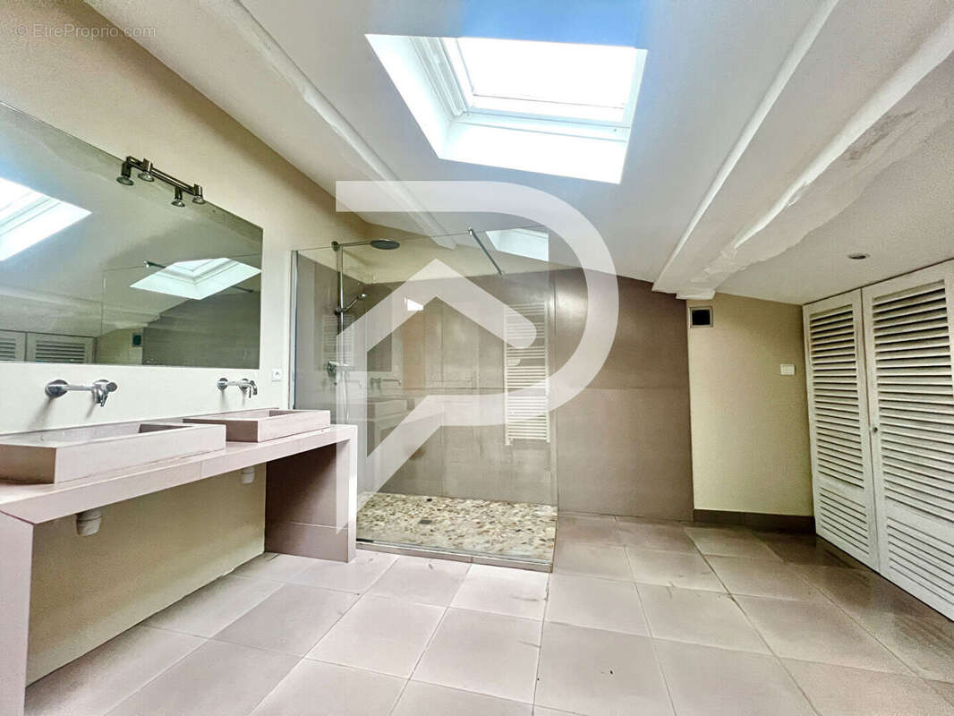 Maison à SAINT-DENIS-DE-PILE