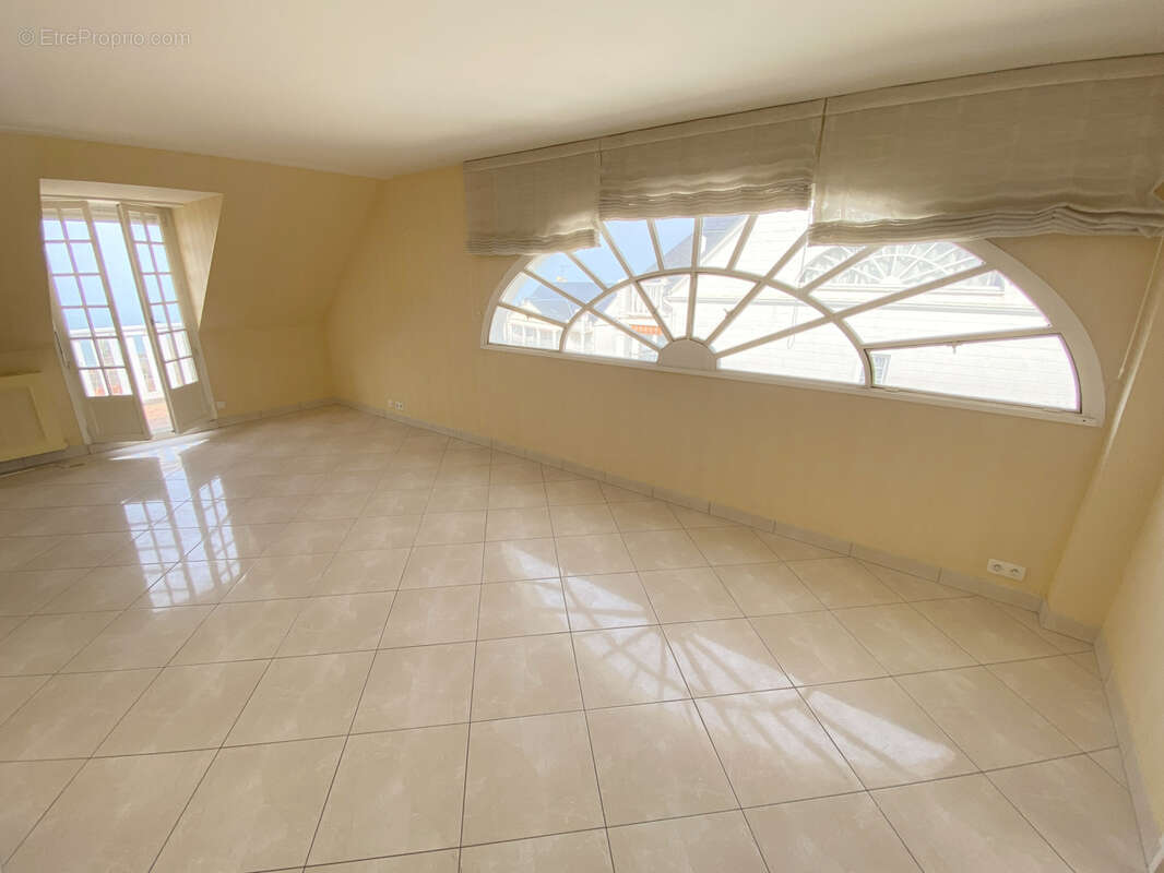 Appartement à TROUVILLE-SUR-MER