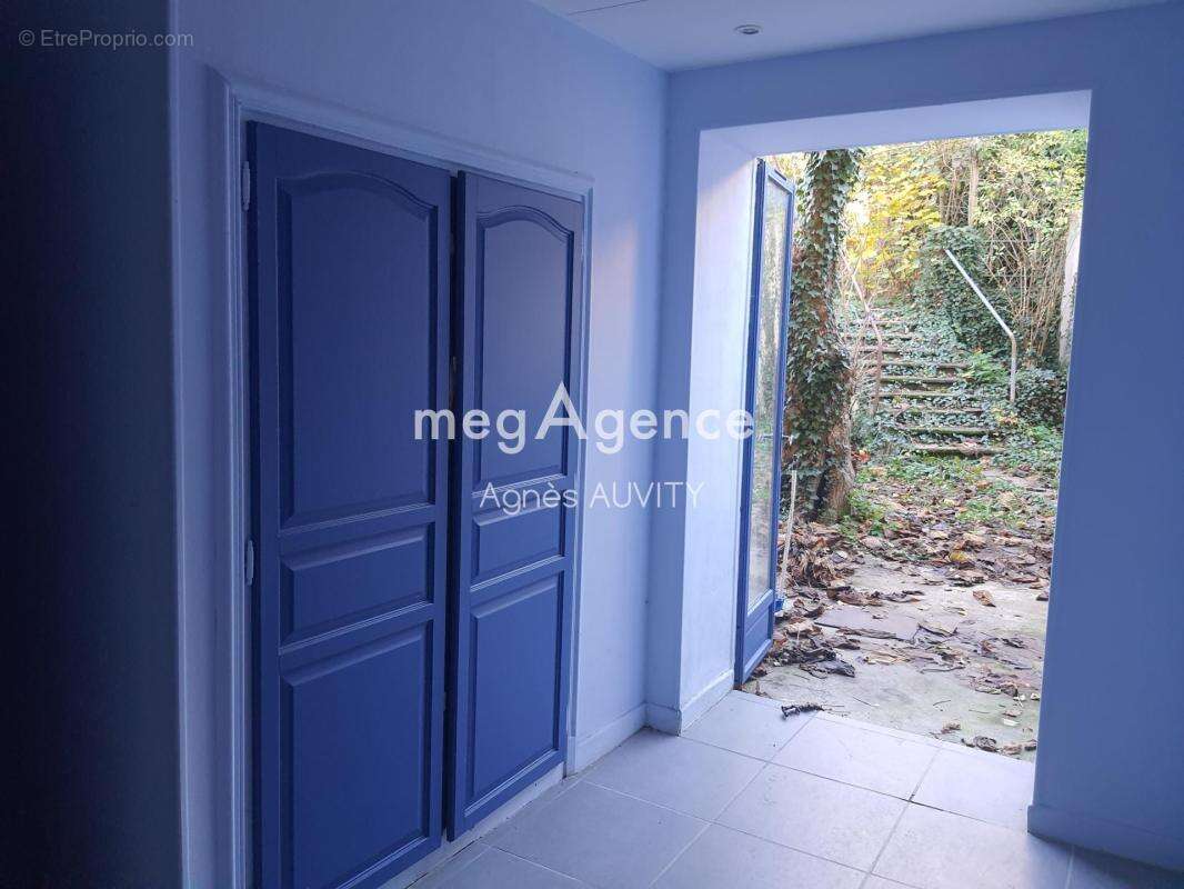 Appartement à NERIS-LES-BAINS