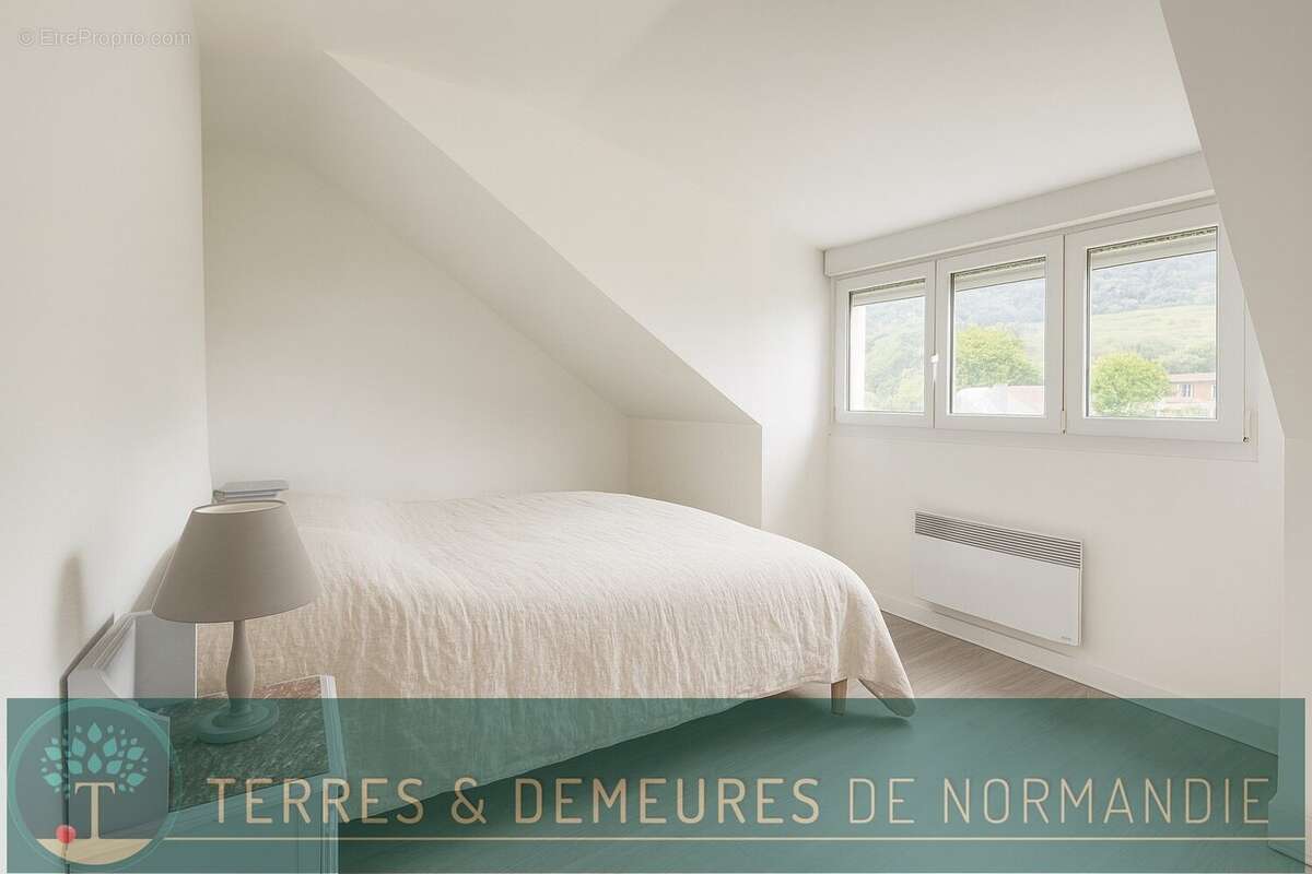 Maison à SASSETOT-LE-MAUCONDUIT