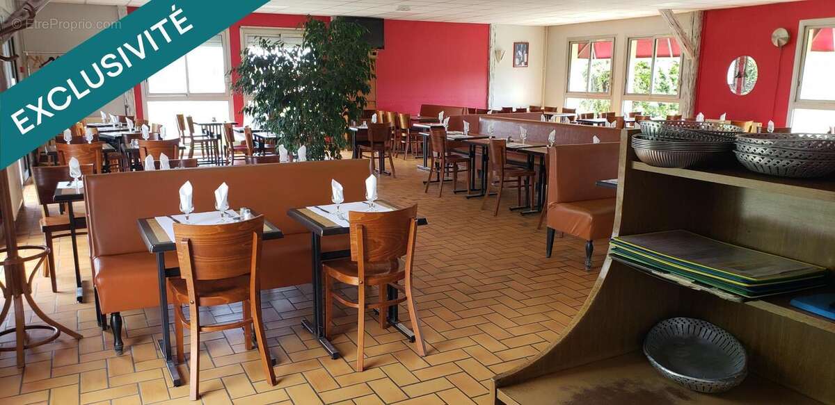 Photo 4 - Commerce à MONTEREAU-FAULT-YONNE