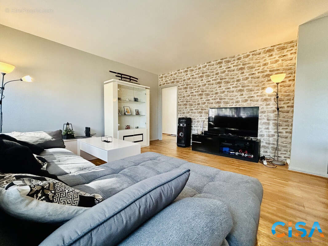 Appartement 68 m² à Champagne-Sur-Oise  - photo 3
