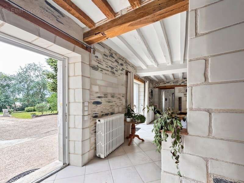 Maison à LES PONTS-DE-CE