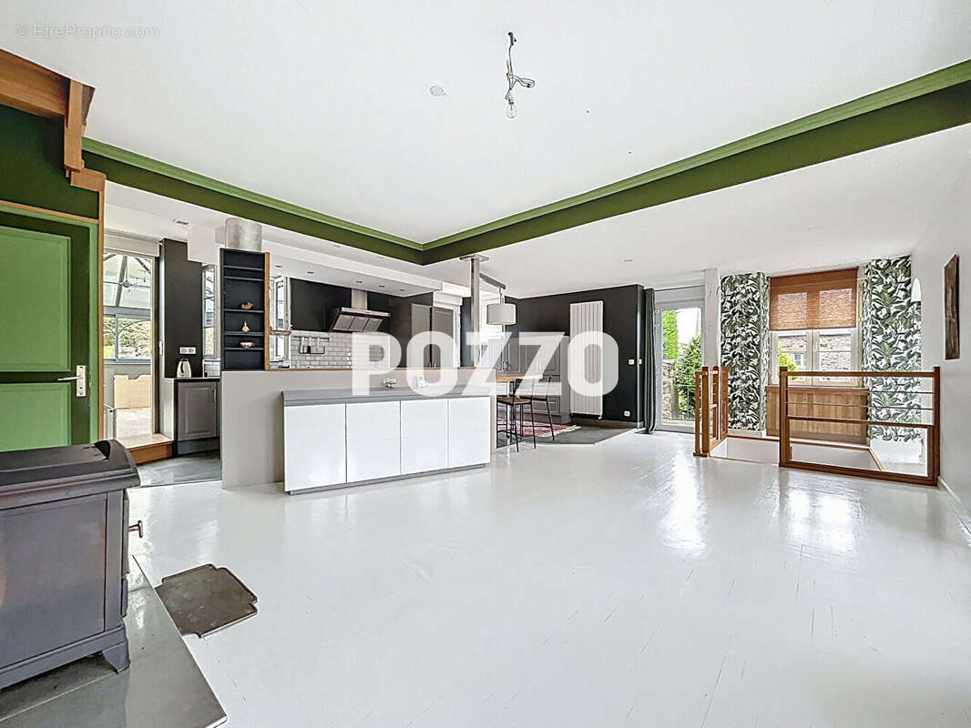 Maison à VILLEDIEU-LES-POELES