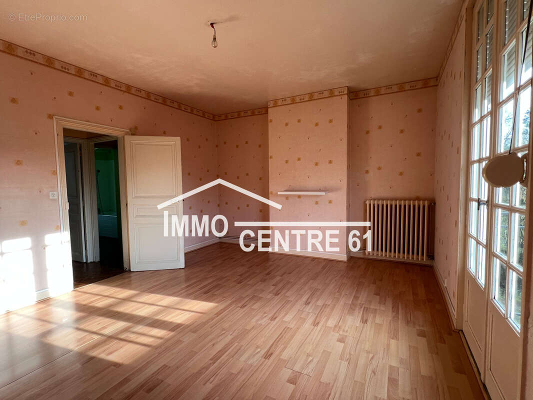 Maison à LA FERTE-MACE