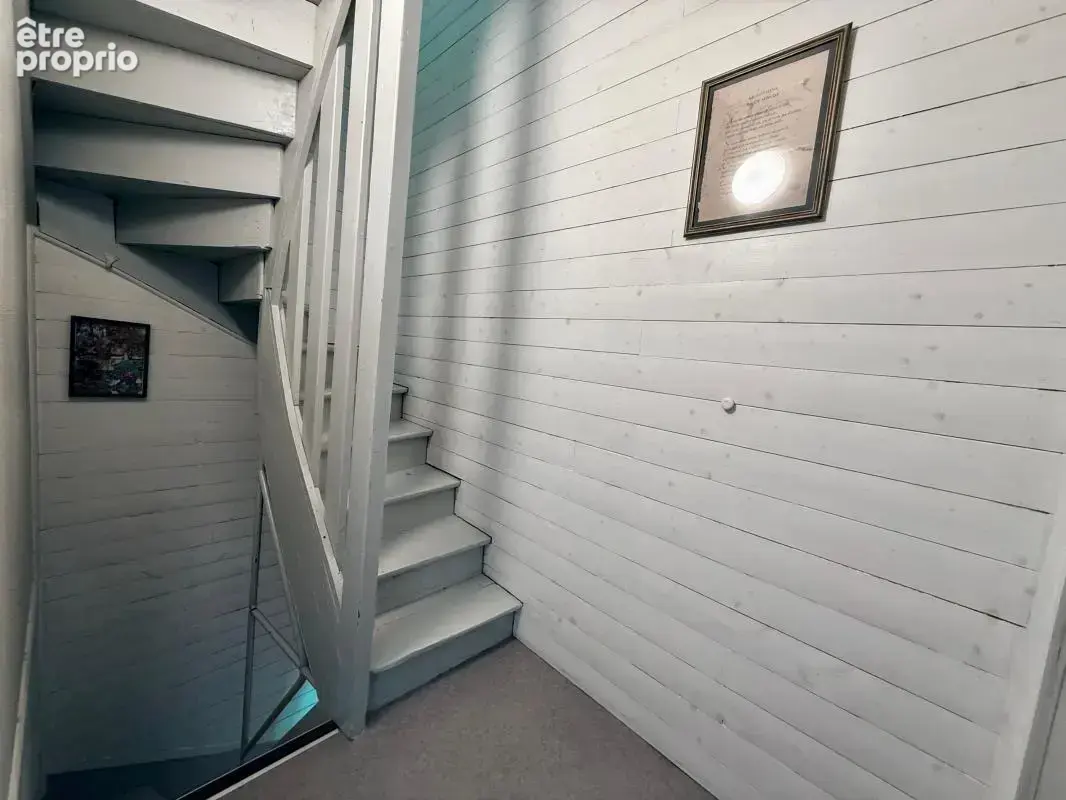 Maison de ville sur 3 niveaux, 62m², 2 chambres et une pièce, cave - photo 12