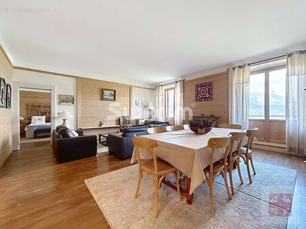 Appartement Haussmanien à vendre à Combloux. - photo 2