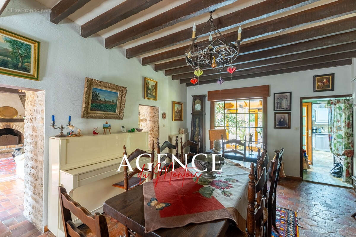 Maison à DONNEMARIE-DONTILLY