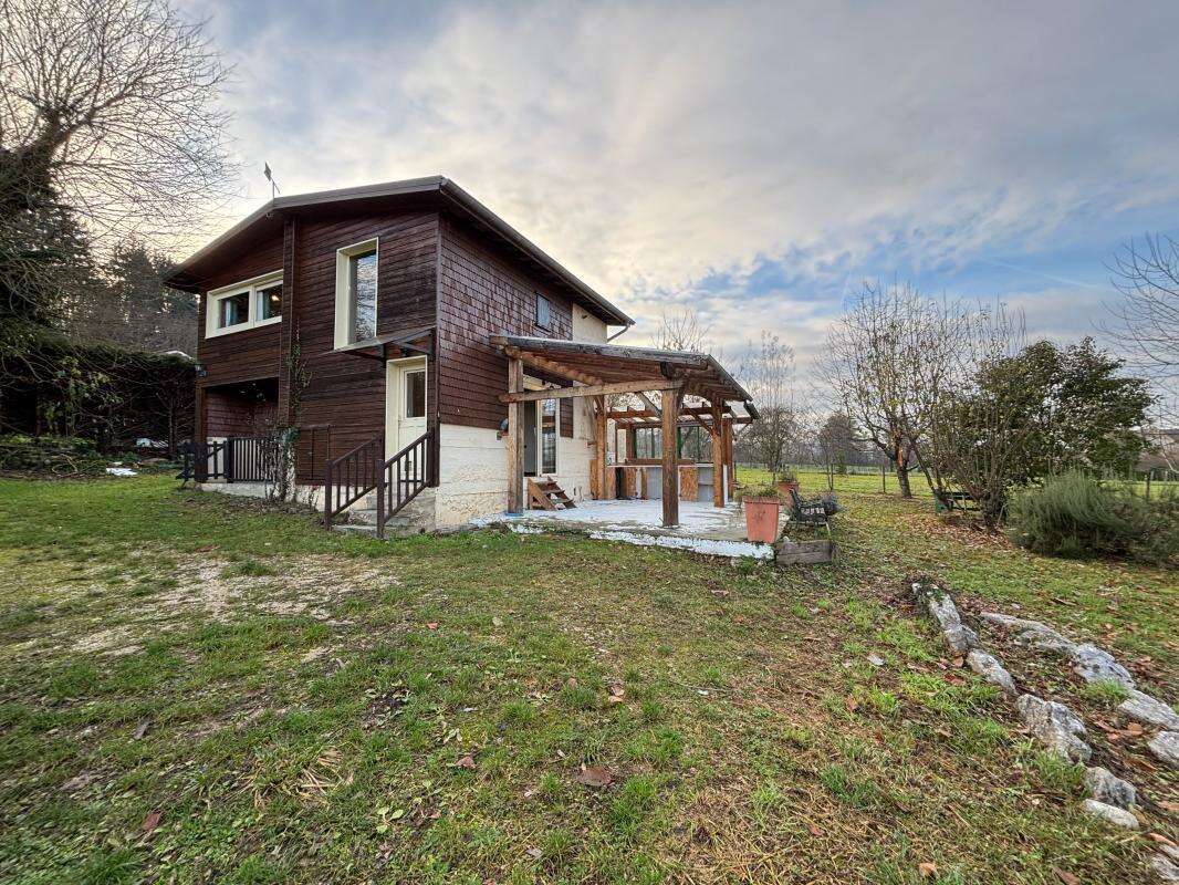 Maison à SAINT-JEAN-D&#039;AVELANNE