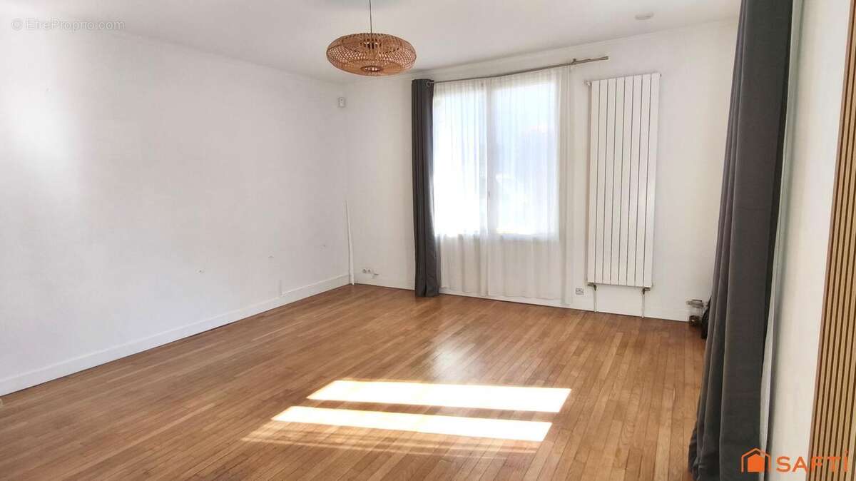 Photo 3 - Maison à L'ETANG-LA-VILLE