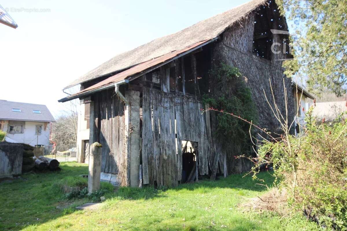Maison à SAINTE-HELENE-DU-LAC