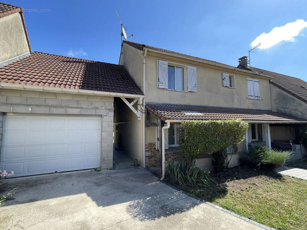 Photo 1 - Maison à COULOMMIERS