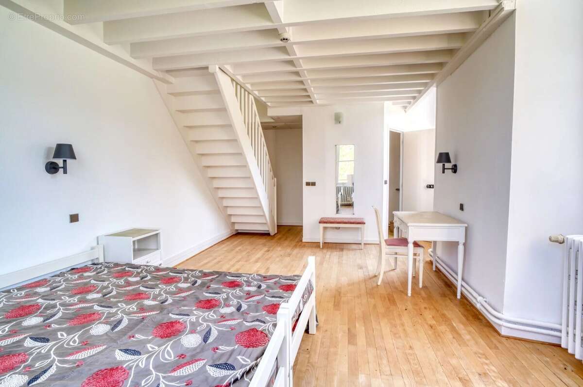 Maison à FONTAINEBLEAU