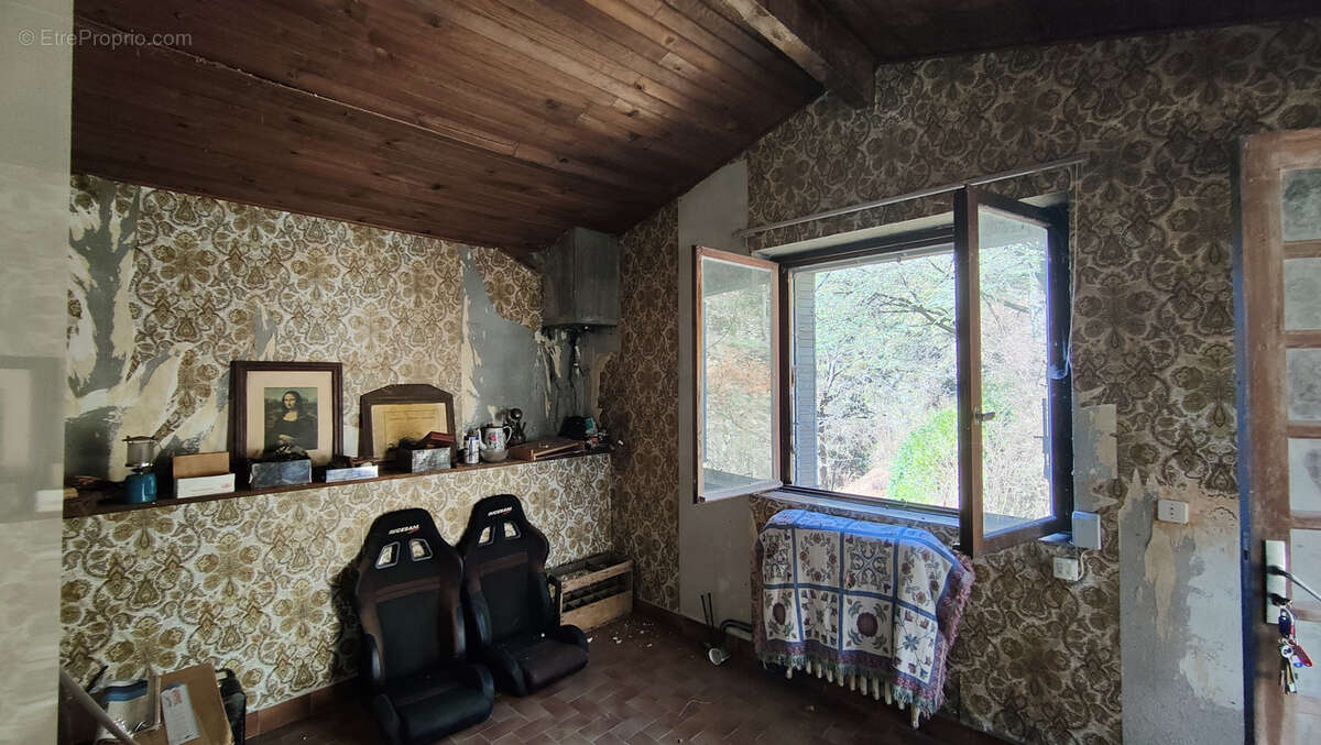 Maison à JUVINAS