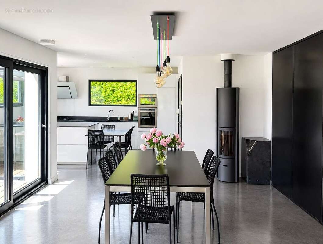 Maison à NOMAIN